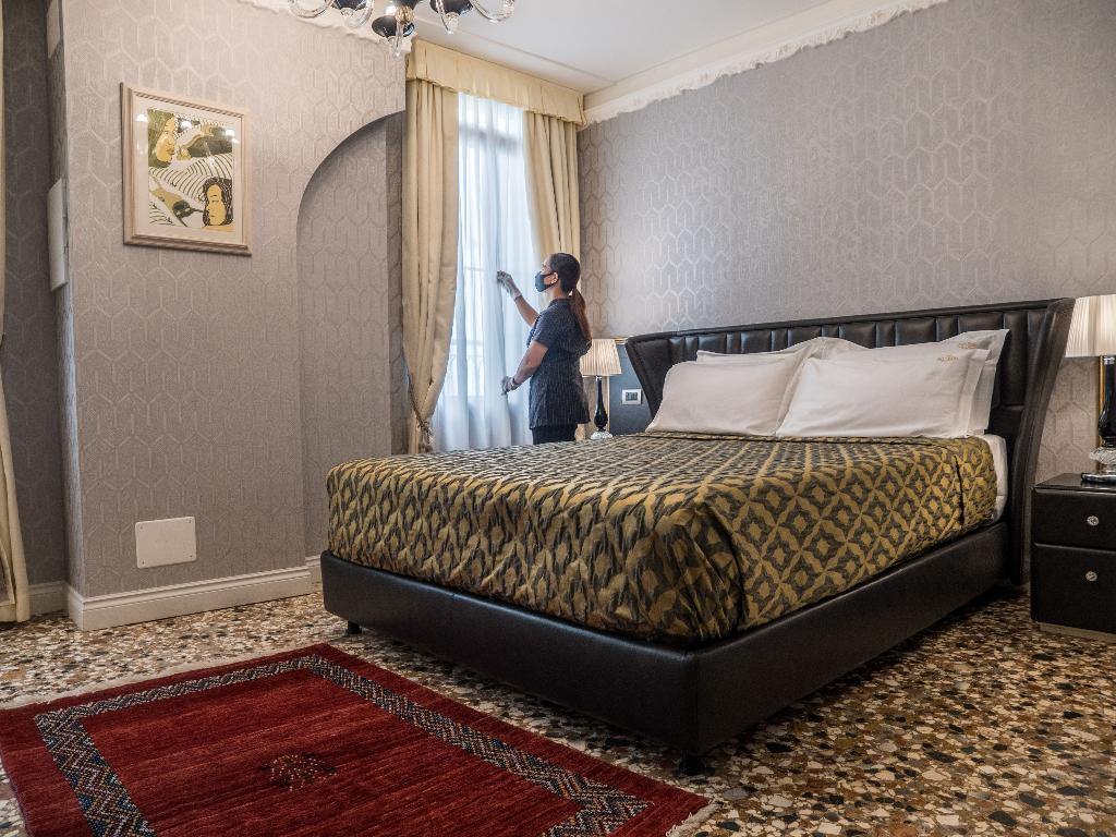Галерея изображений Ego Boutique Hotel The Silk Road