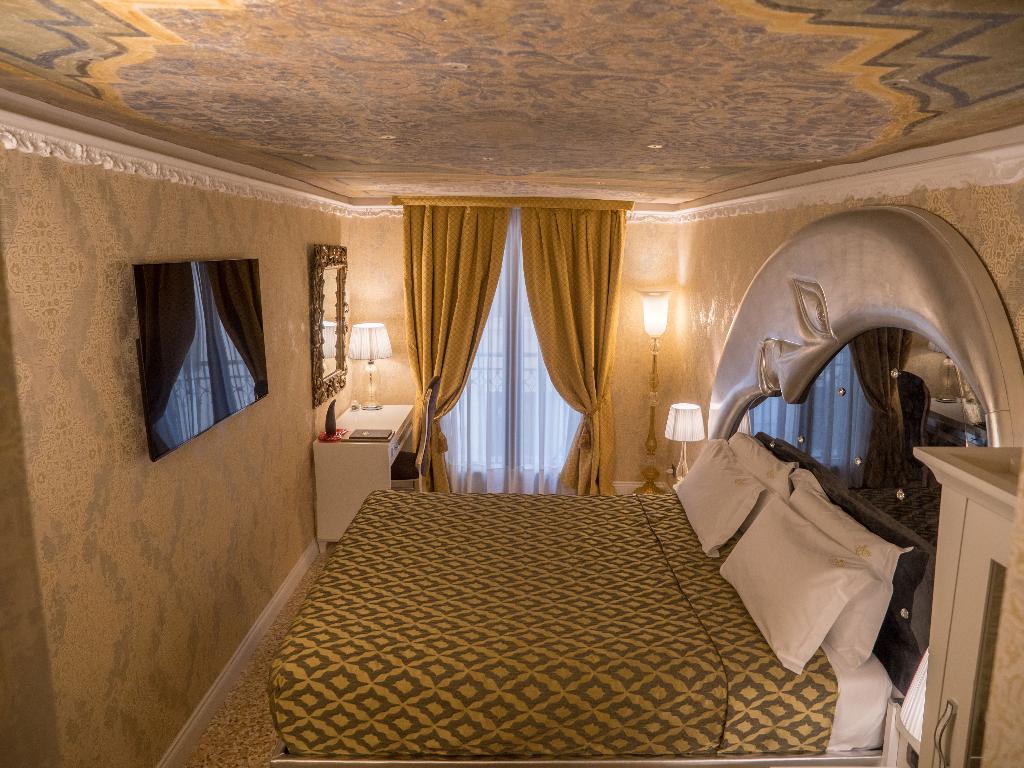 Галерея изображений Ego Boutique Hotel The Silk Road