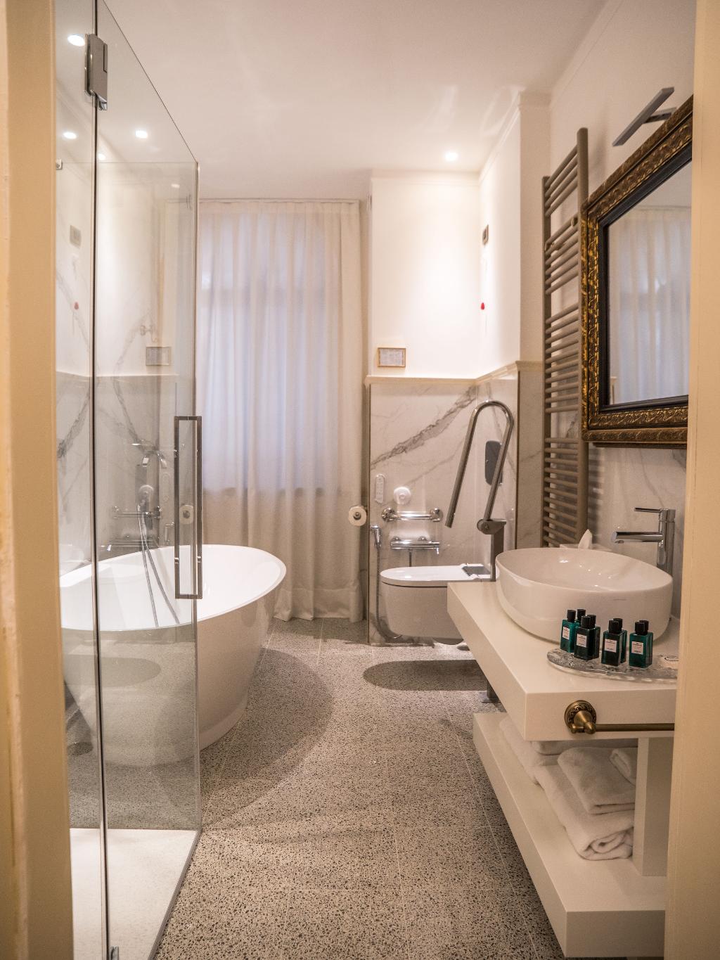 Галерея изображений Ego Boutique Hotel The Silk Road