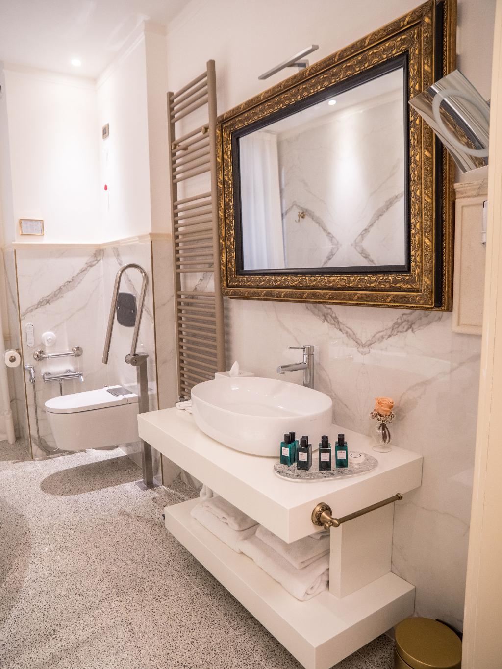 Галерея изображений Ego Boutique Hotel The Silk Road