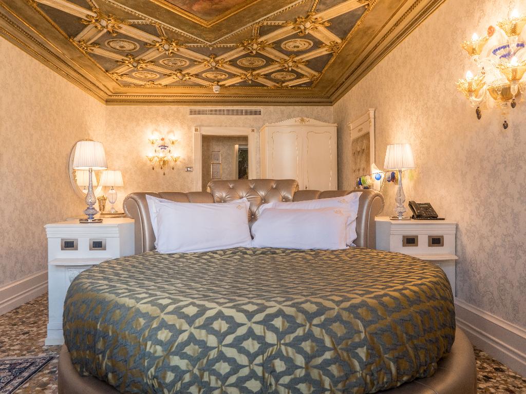 Галерея изображений Ego Boutique Hotel The Silk Road