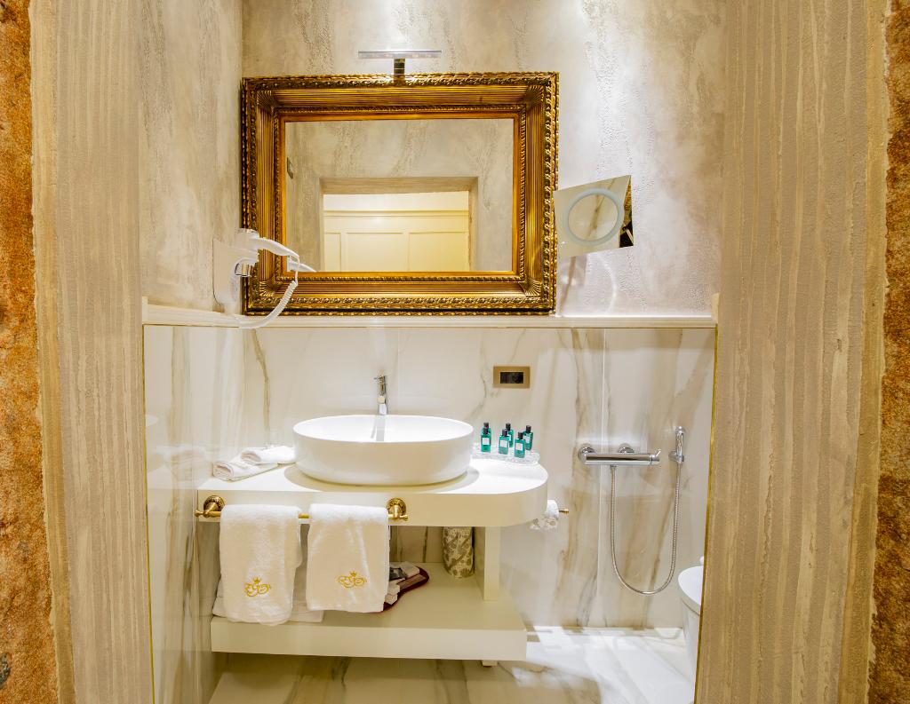 Галерея изображений Ego Boutique Hotel The Silk Road