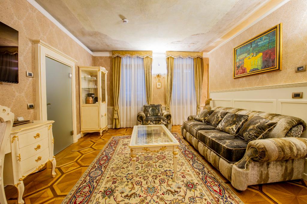 Галерея изображений Ego Boutique Hotel The Silk Road