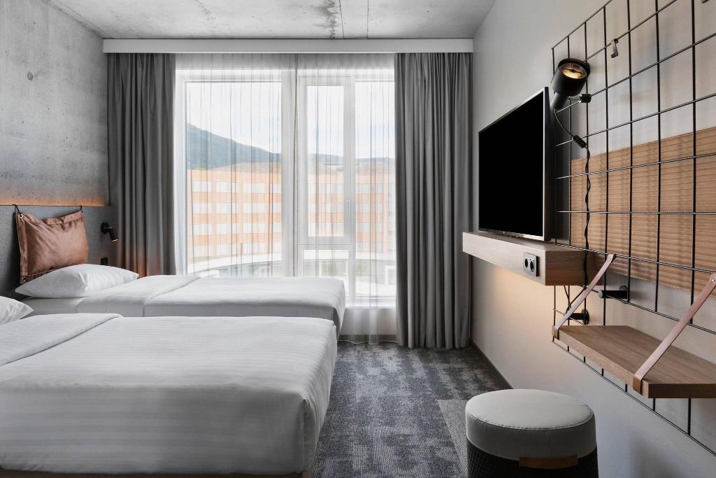 Moxy Bergen