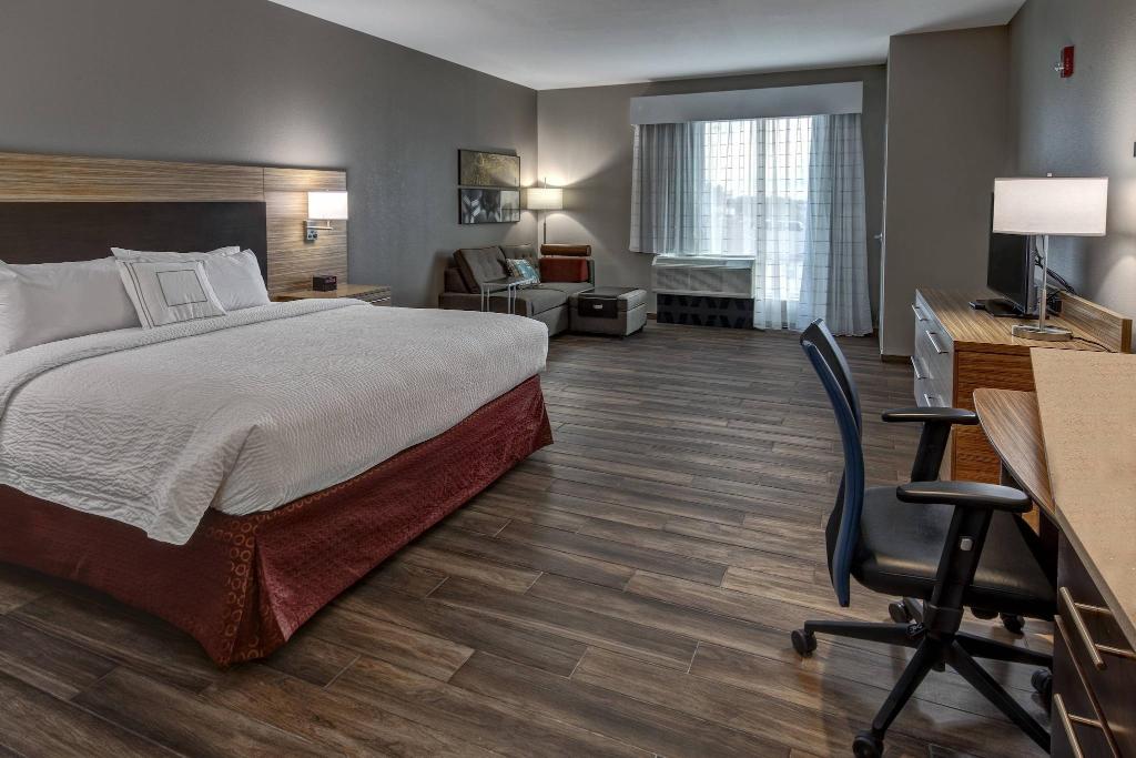 Towneplace Suites By Marriott Hot Springs