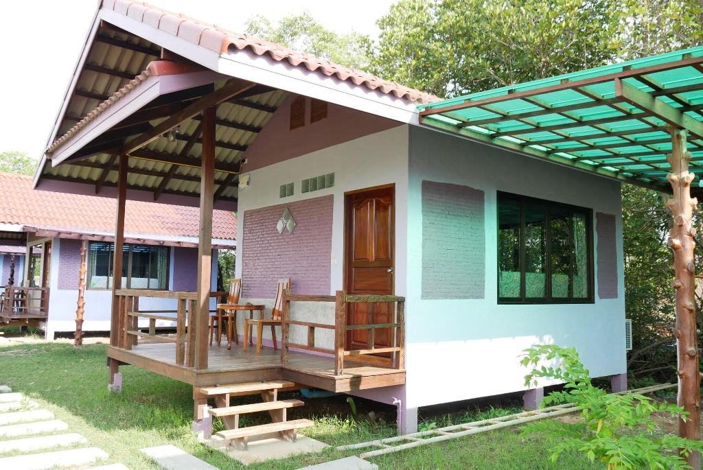 Ko Nokyai Resort