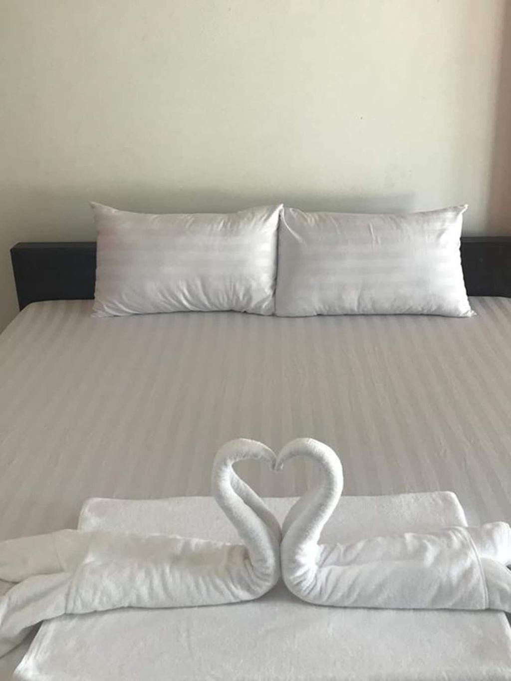 Lert Sri Hotel