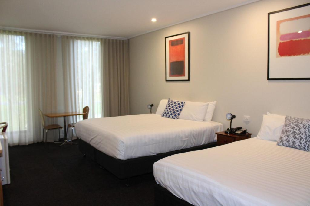 Dingley Hotel