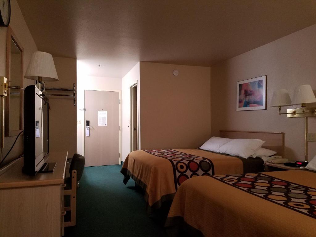 Simple Rewards Inn