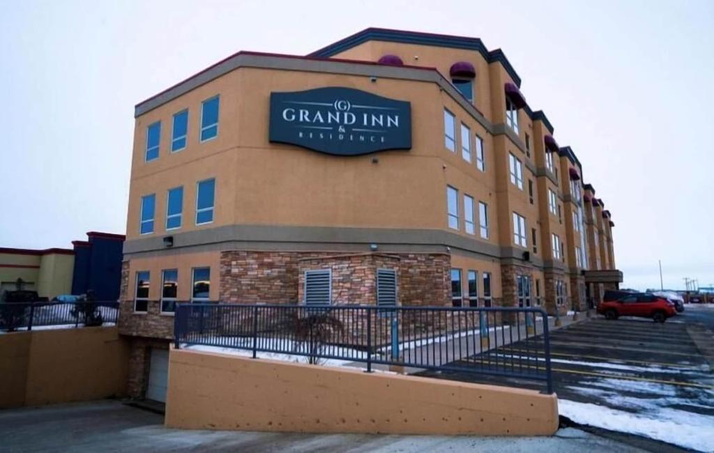 Grand Inn And Residence