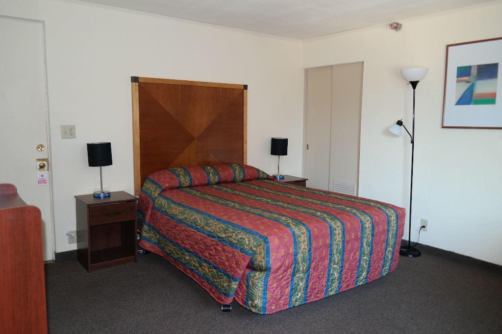 River Park Inn