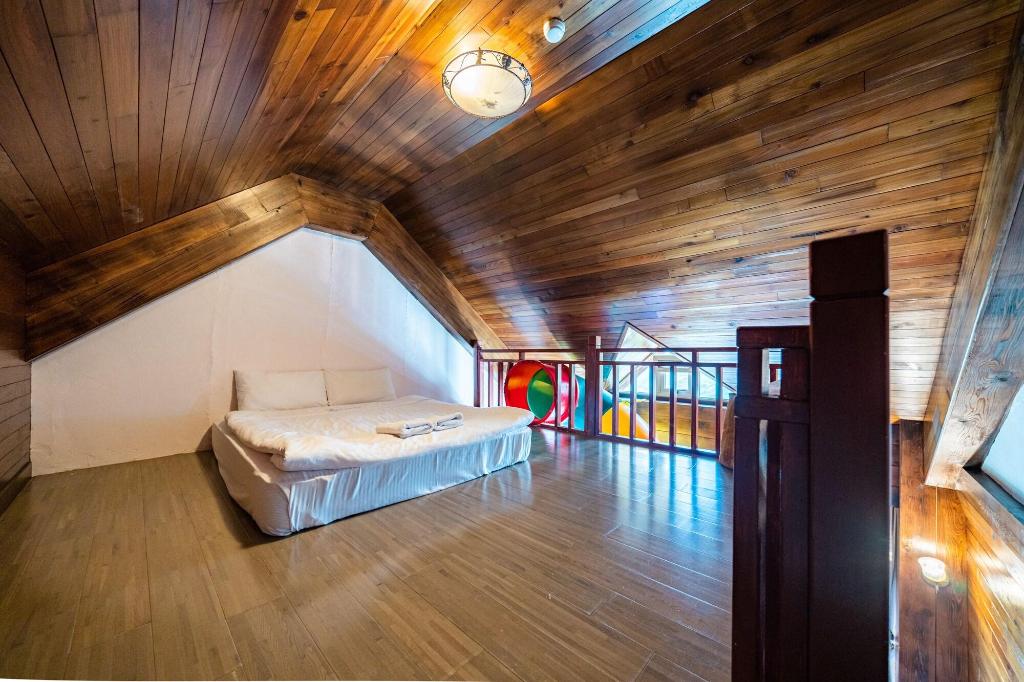 Egmont Resort