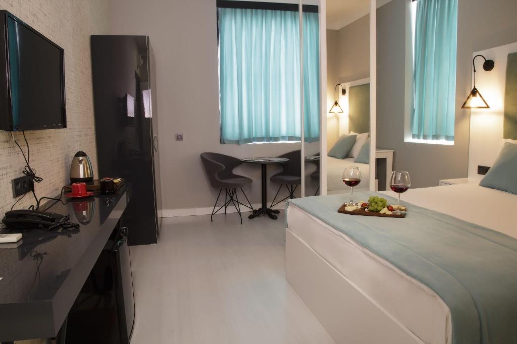 Des Suites Hotel