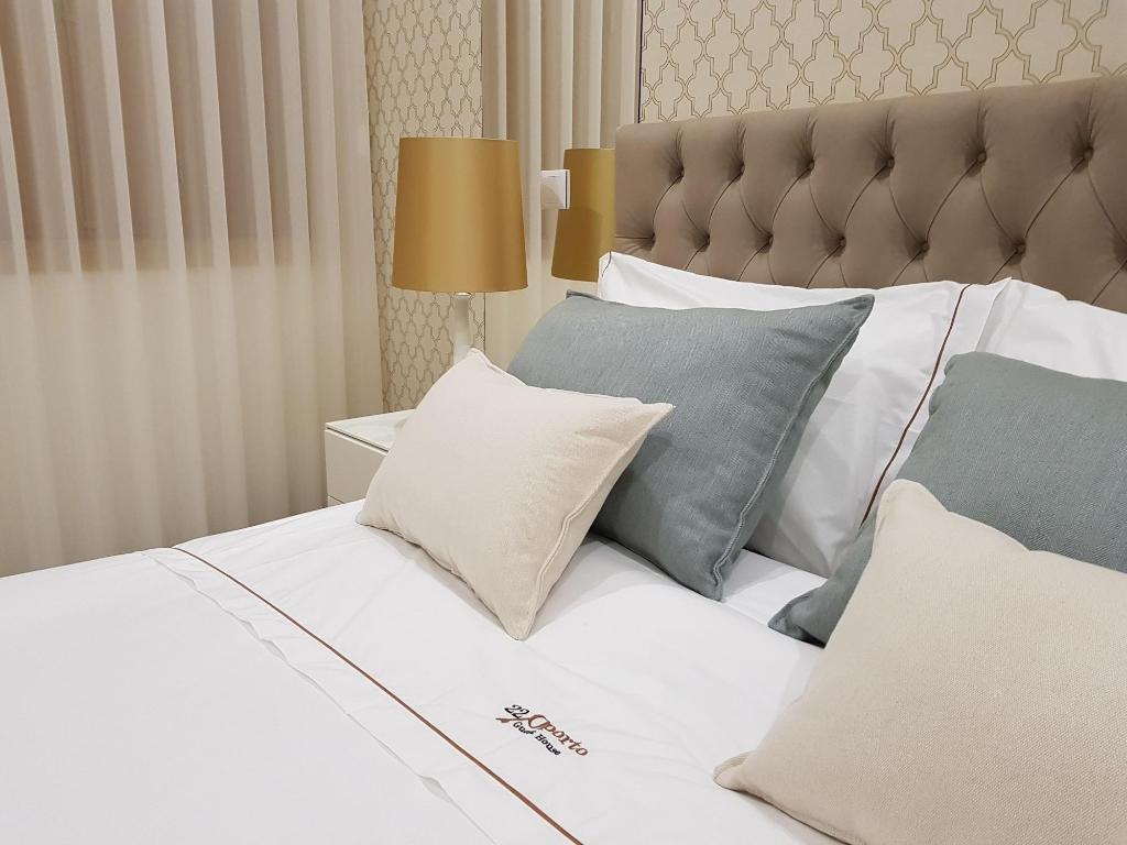 22 Oporto Guesthouse