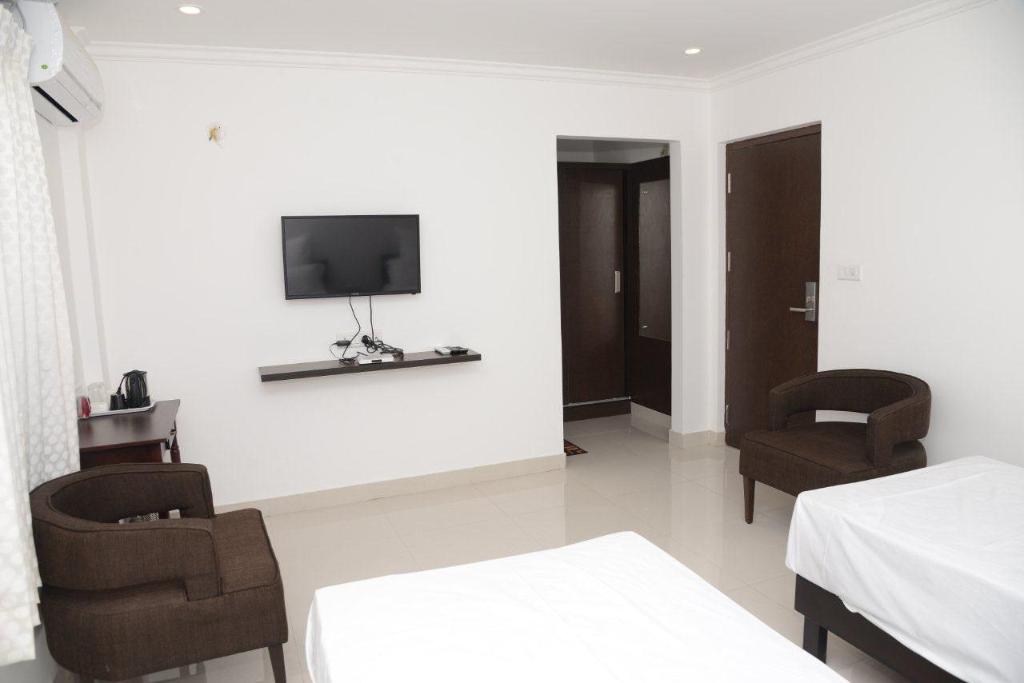 Hotel Rr Grand
