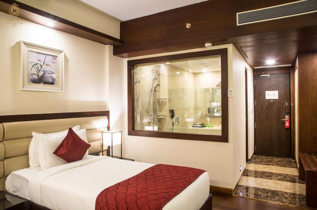 Kpm Tripenta Hotel