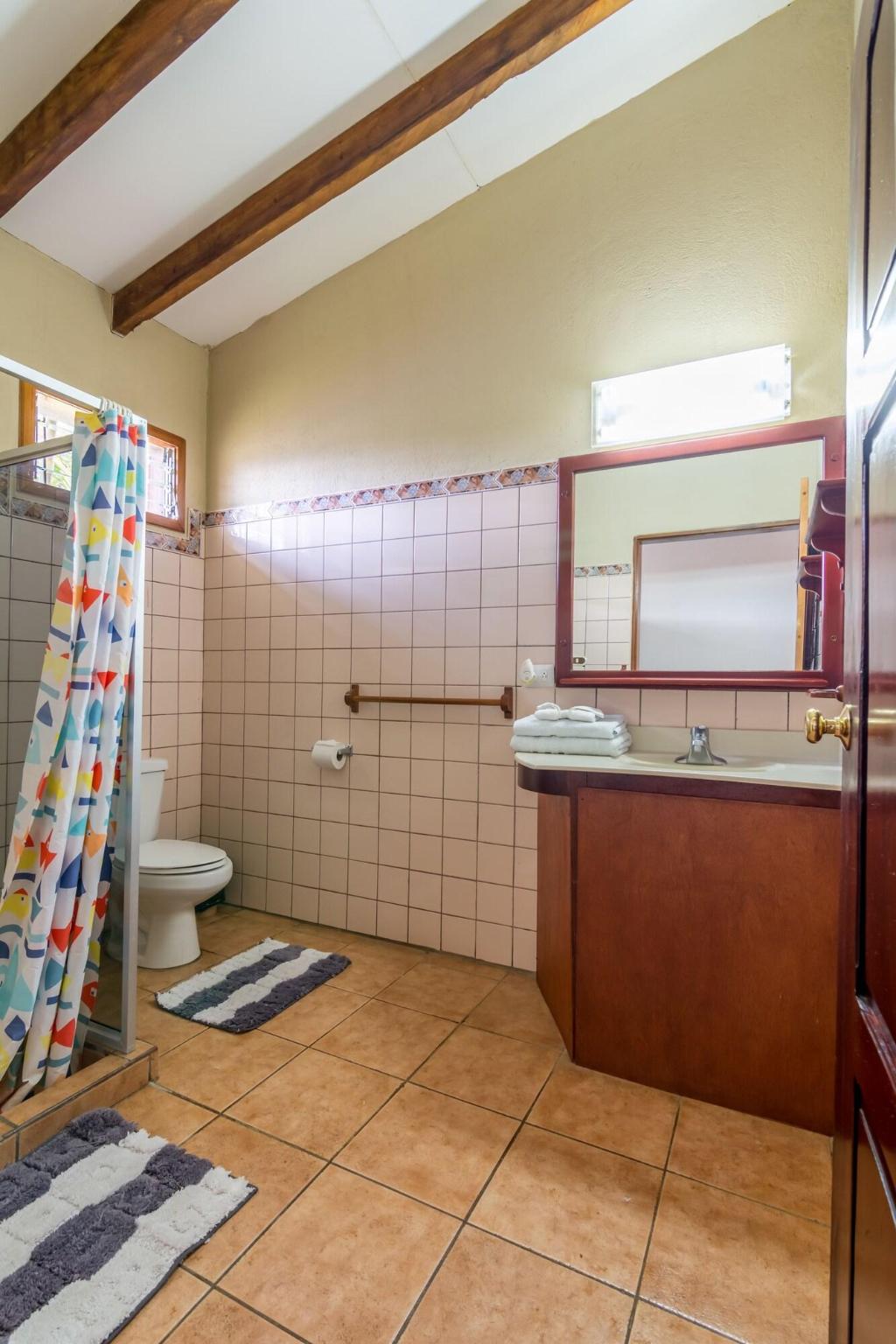 Guanacaste Lodge