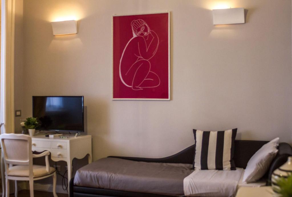 Athena Guest House
