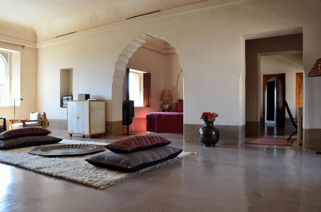 Ksar Char-Bagh