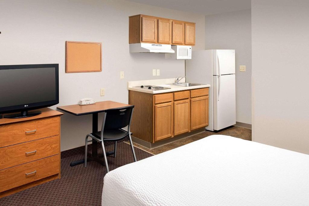 Woodspring Suites Kalamazoo