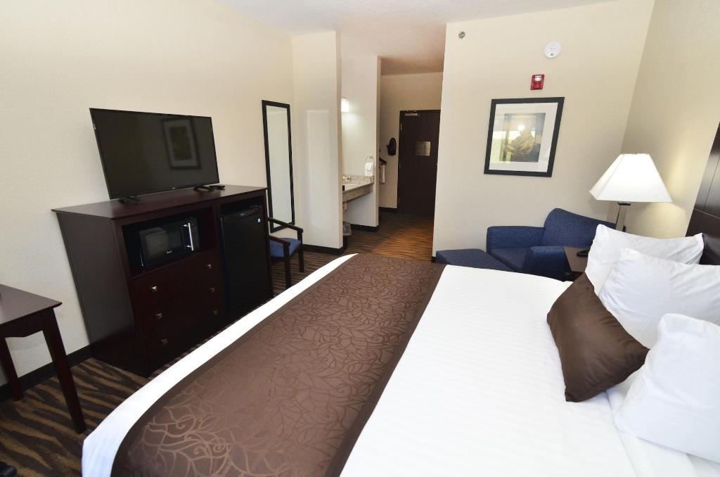 Cornerstone Inn & Suites