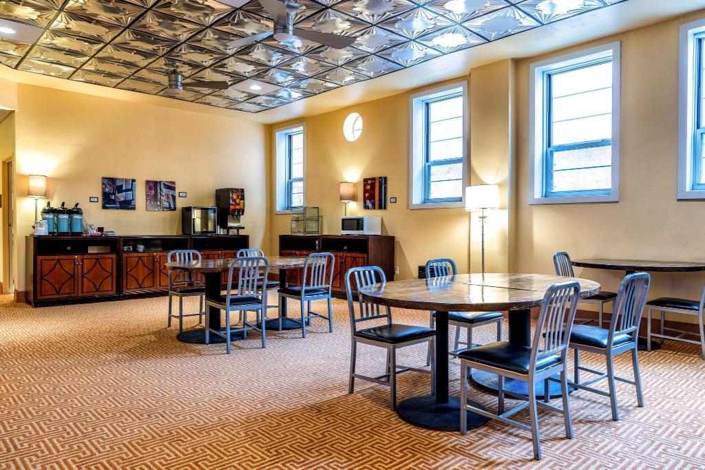 Murray Hotel