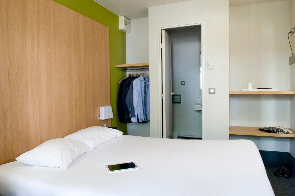 B&B HOTEL Amiens Longueau