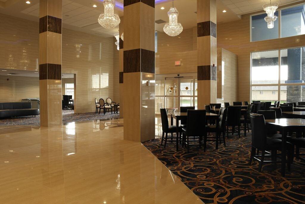 Days Inn & Suites By Wyndham Fort Saskatchewan