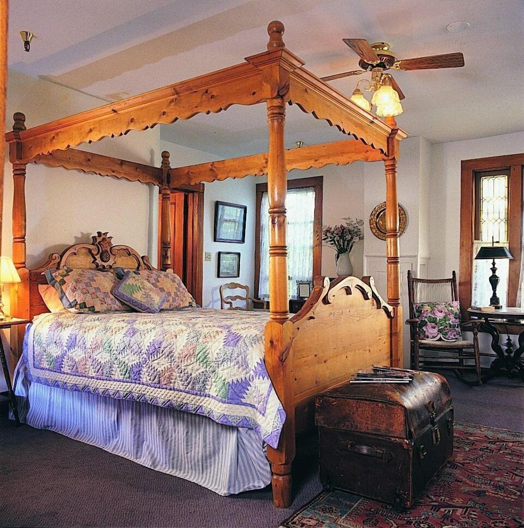 The Old Stagecoach Inn