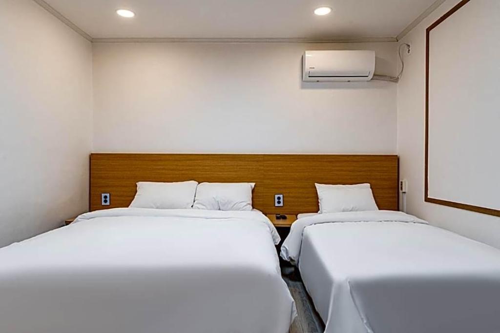 Green Resortel
