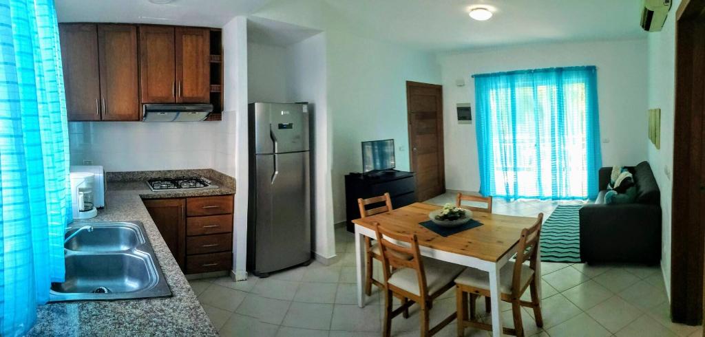 Truecost Caribbean Paradise