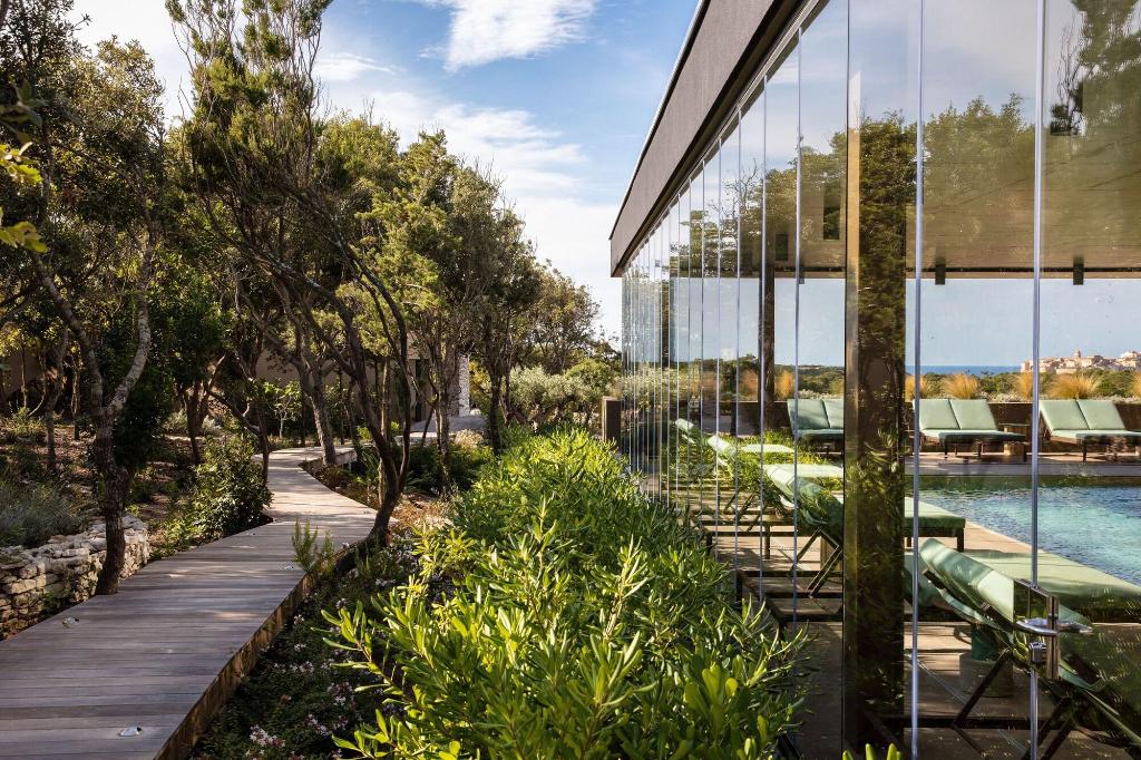 Hotels Version Maquis Citadelle