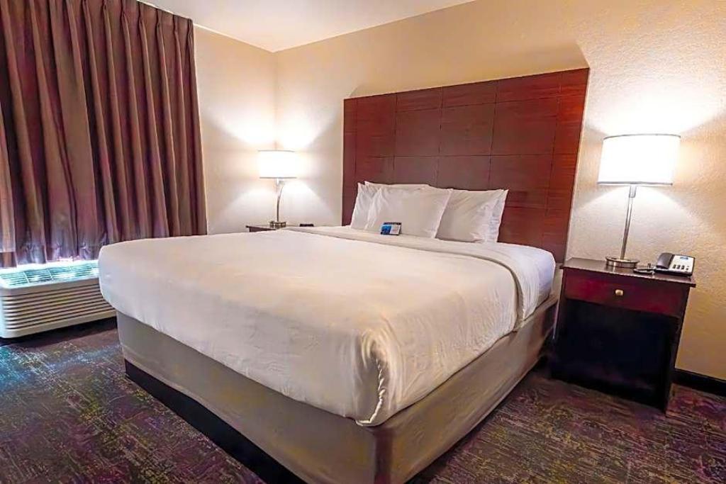 Cobblestone Inn & Suites – Big Lake