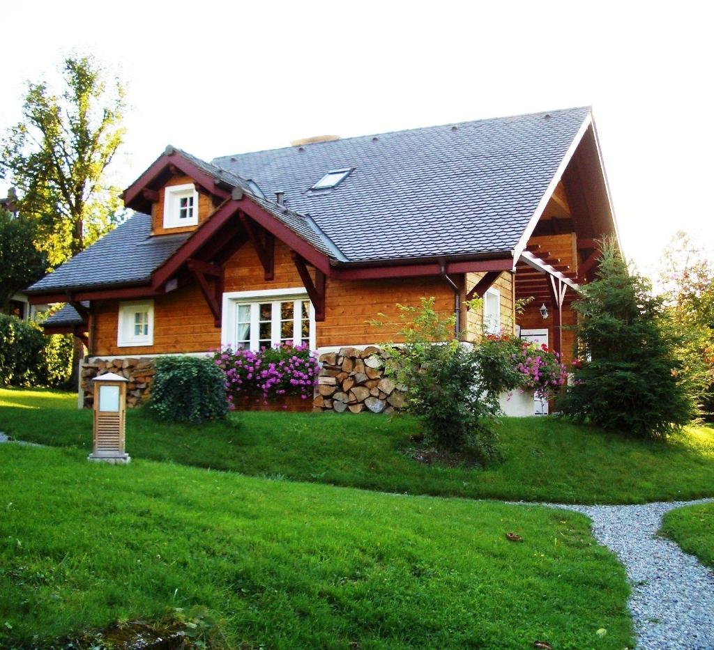 La Verniaz Et Ses Chalets