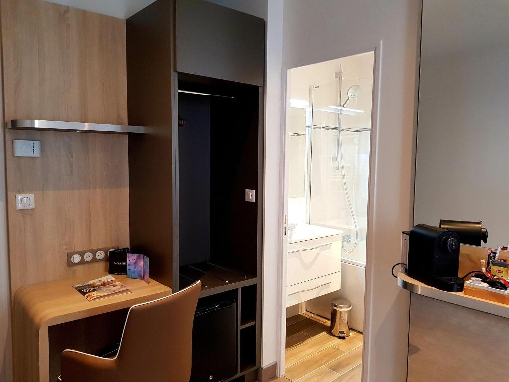 Brit Hotel De Grignan