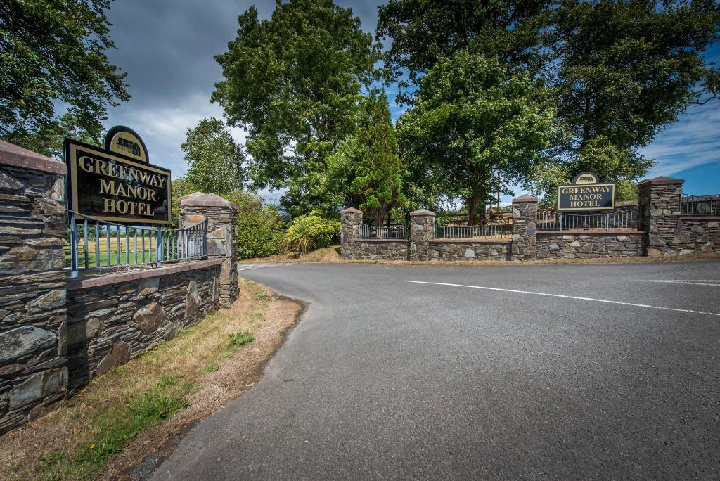 Greenway Manor Hotel