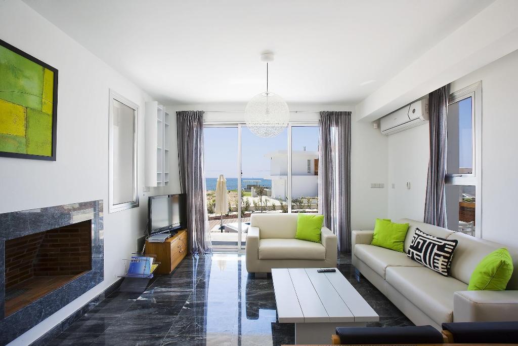 Paradise Cove Luxurious Beach Villas