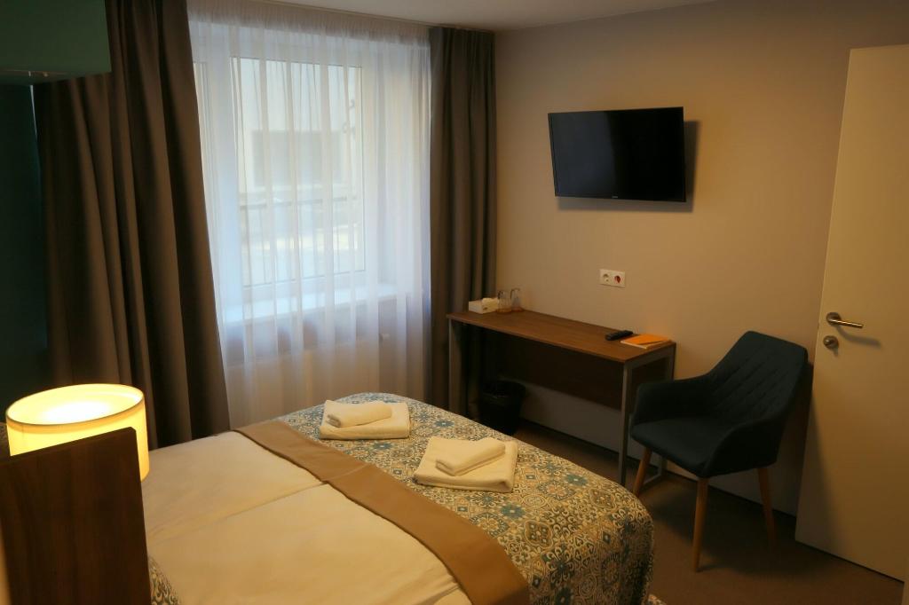 hotel-thumb