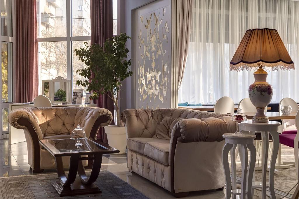 New Belgrade Garni Hotel