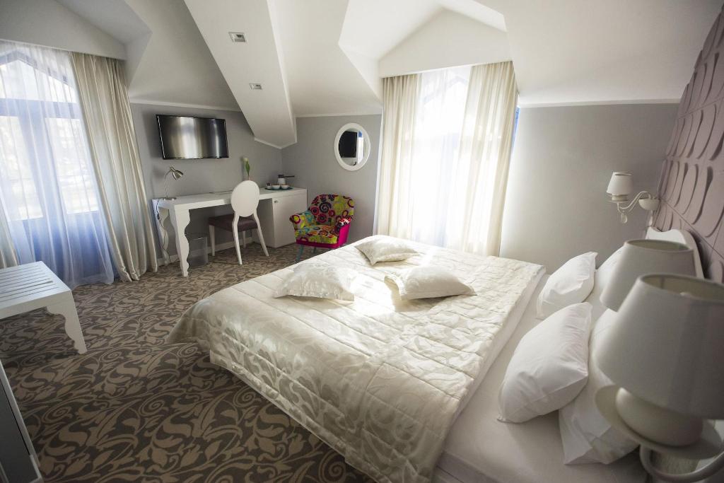 New Belgrade Garni Hotel