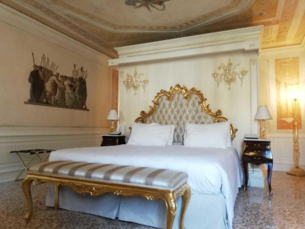 Imagem da galeria de Cà Bonfadini Historic Experience