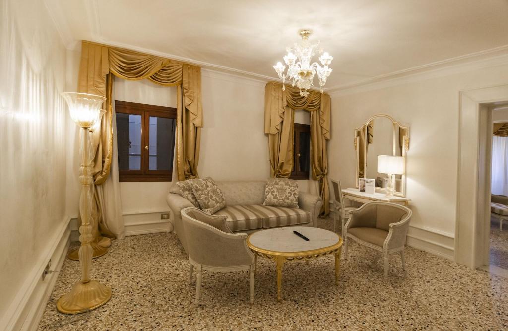 Imagem da galeria de Cà Bonfadini Historic Experience