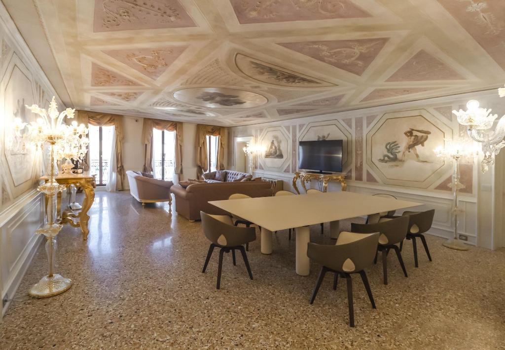 Imagem da galeria de Cà Bonfadini Historic Experience