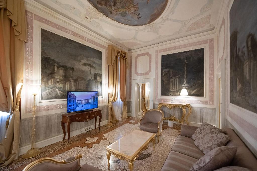 Imagem da galeria de Cà Bonfadini Historic Experience