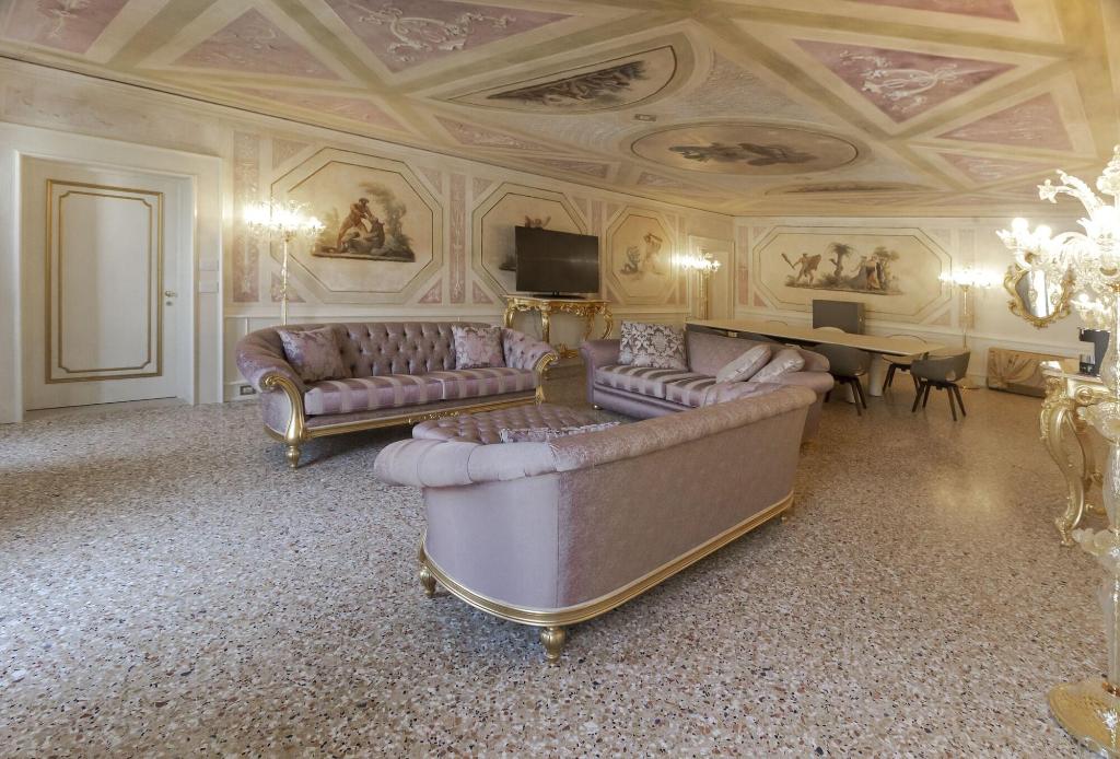Imagem da galeria de Cà Bonfadini Historic Experience