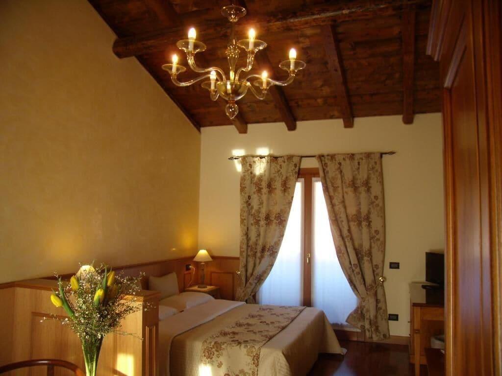 Hotel Isola Di Caprera