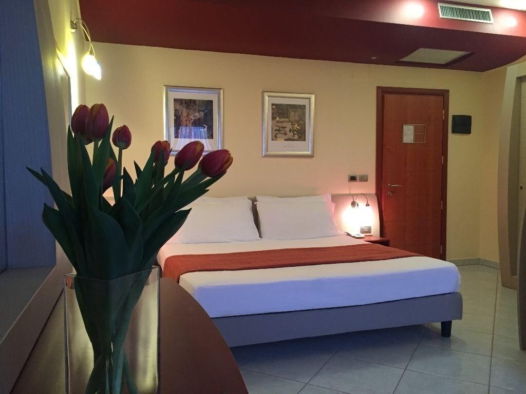 Meridian Hotel