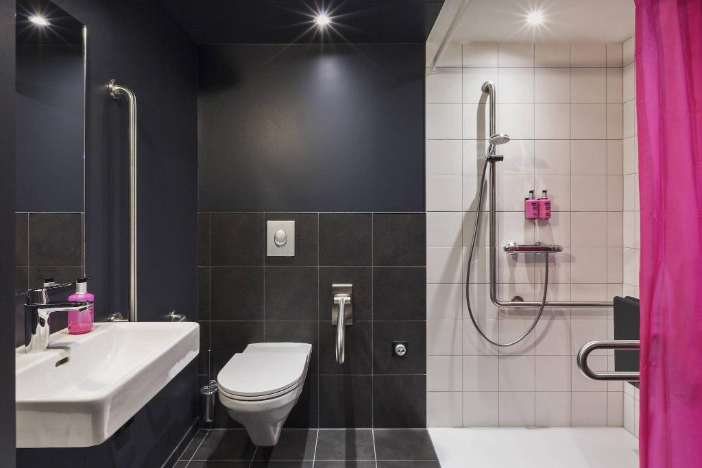 Moxy Lausanne City