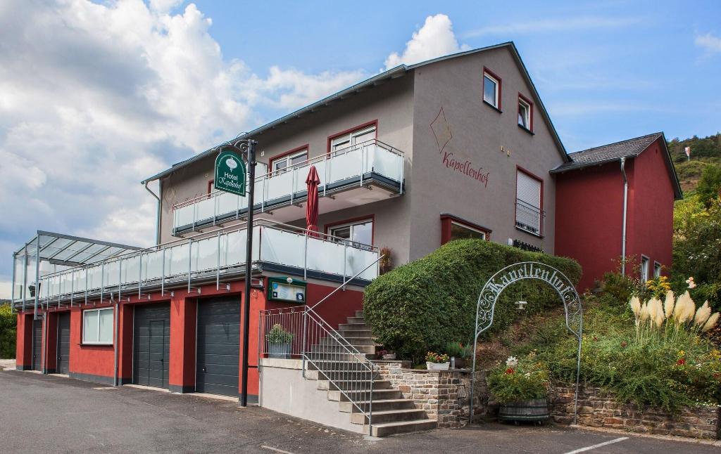 Hotel Restaurant Weingut Kapellenhof