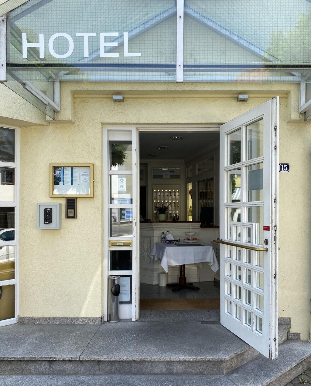 Hotel Am Am Theater Beim Schloss